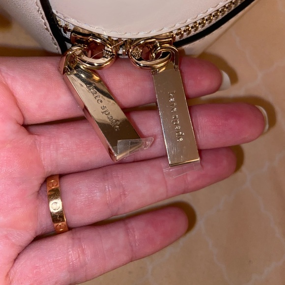 ❌SOLD❌Kate Spade Traveler Trunk Crossbody - Picture 3 of 11